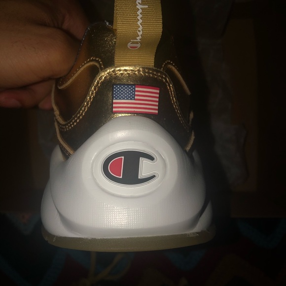 Limited Edition American Gold Champion Shoes - Picture 2 of 4